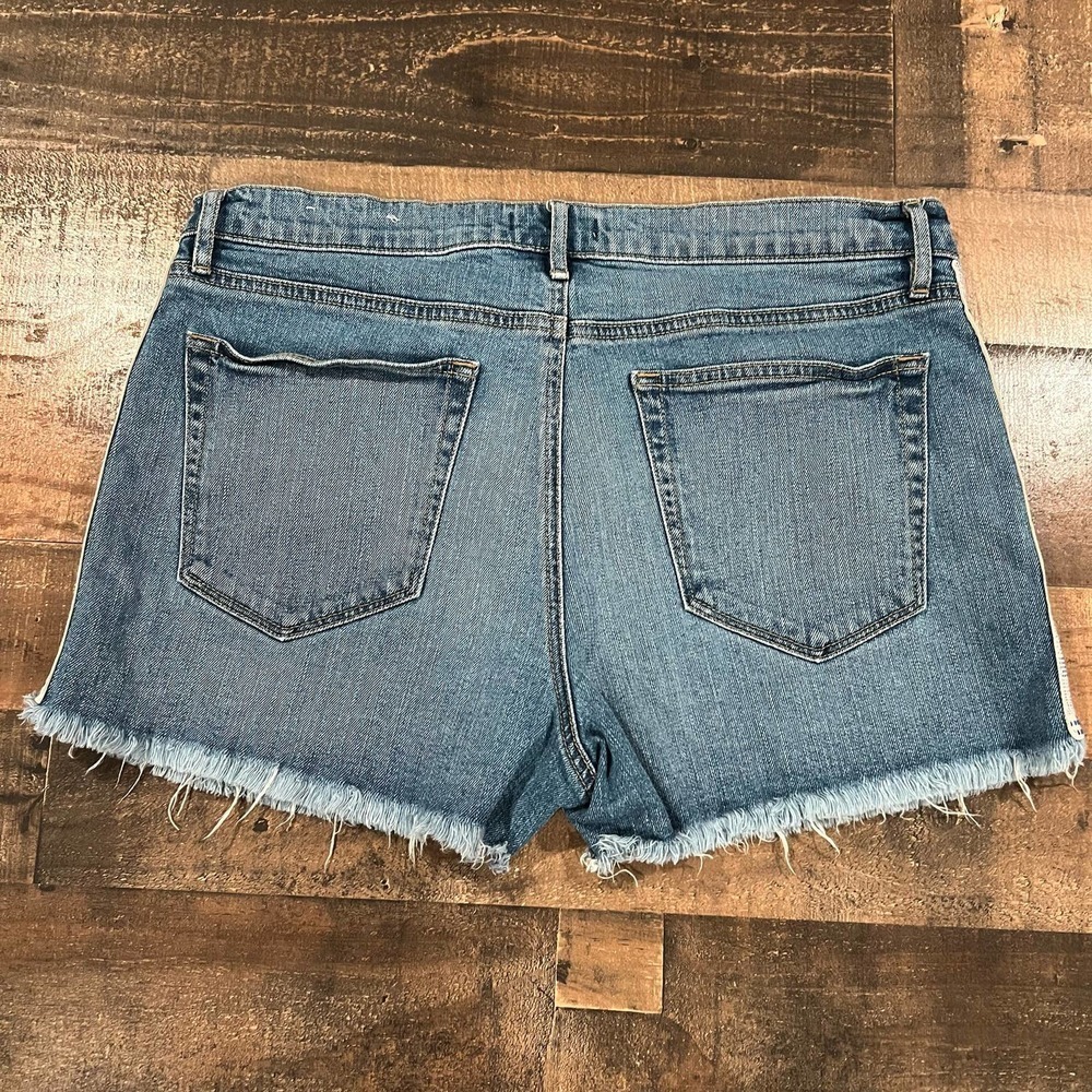 LOFT Side Stripe Cut Off Shorts - Picture 3 of 6